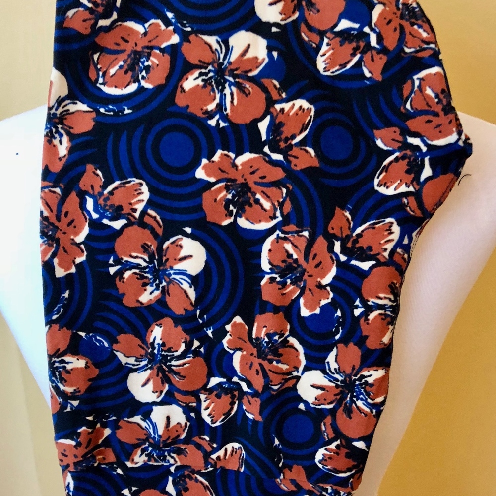 LuLaRoe NWT OS Leggings